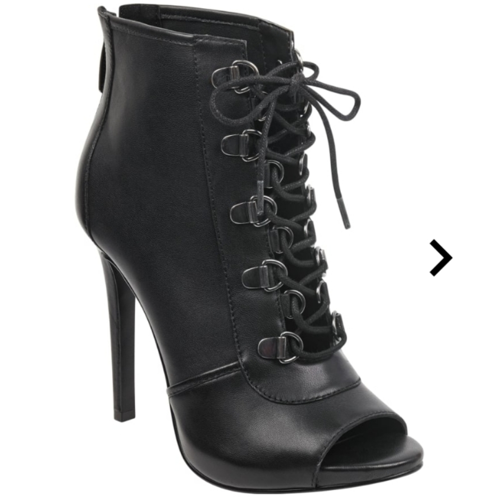 Guess boot heels